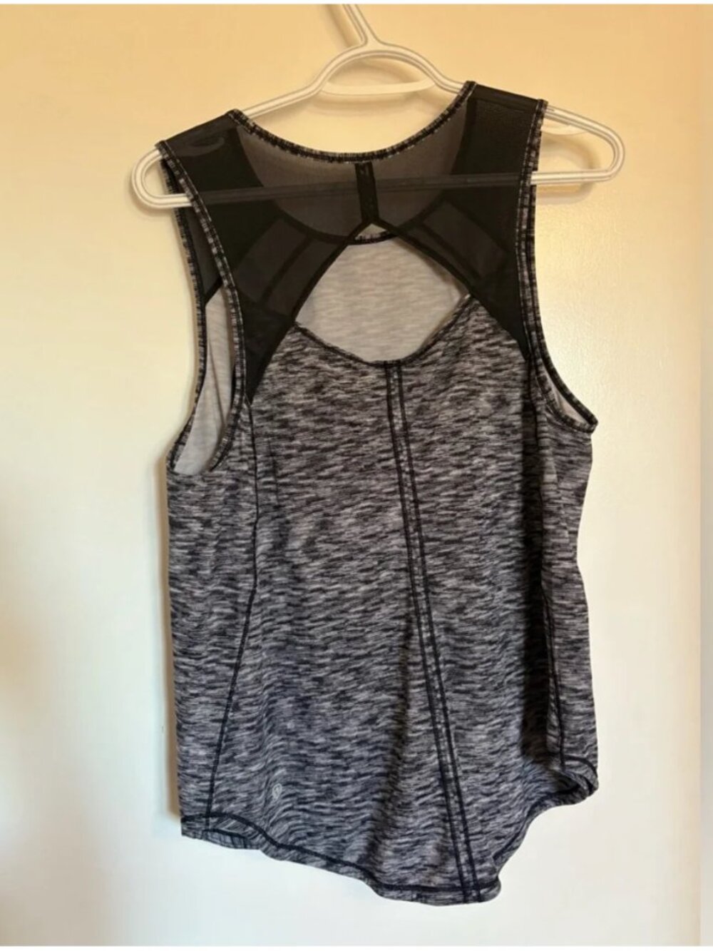 Lululemon Sculpt Tank Dramatic White & Black Size 10 - Picture 3 of 6
